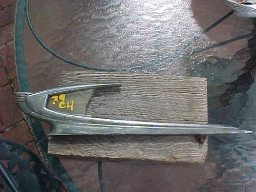 1939 chevrolet hood ornament - hood,