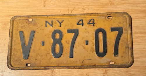 Vintage 1944 black - 1944,