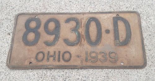 Vintage license plate - license,