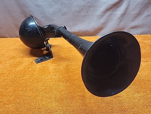 Vintage truck trumpet - truck,